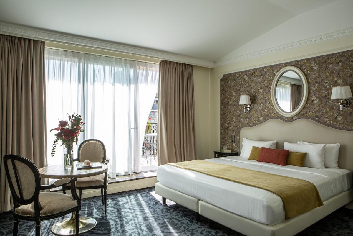 Hotel Saint-Petersbourg Opera