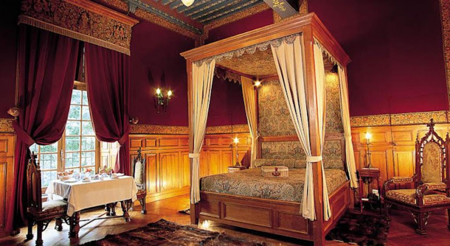 Chateau de Vault de Lugny