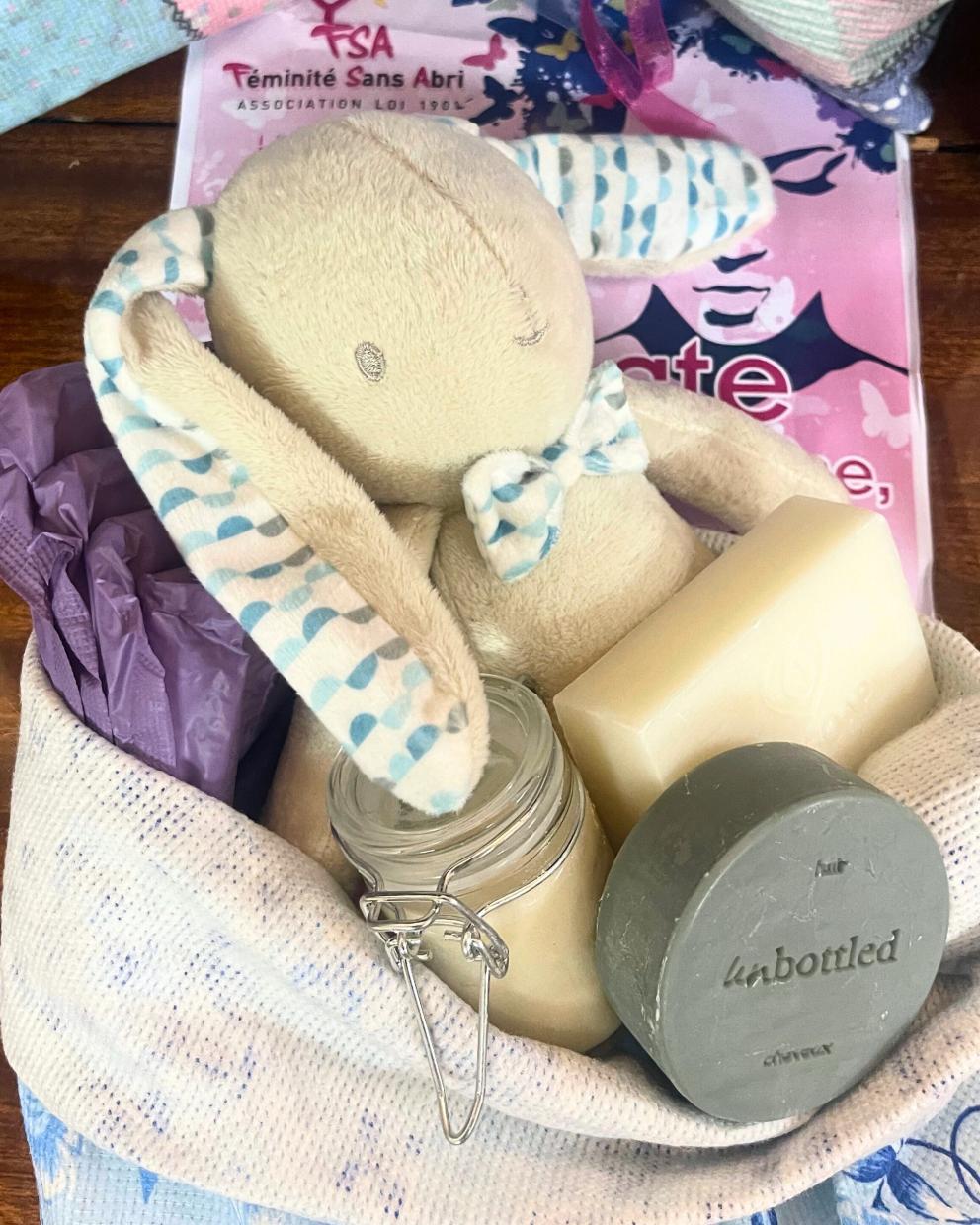 Unisoap - Féminité sans abri